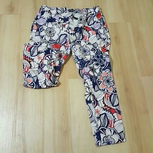 😊😍Express columnist floral ankle pants